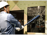 破損ガラス飛散防止のウィンドーフィルム施工　(有)サンストップの取組み（因島田熊町）