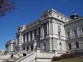 アメリカ議会図書館が「因島空襲」本を購入 独自の調査に関心示す