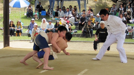 わんぱく相撲・因島場所　少年少女52人が熱戦　国技館（8月1日）へ3人