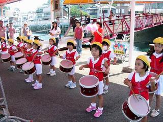 [7月23日] 瀬戸田で海の日　鼓笛パレード