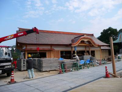 大山神社祈祷参集殿　17日一部使用　11月完工