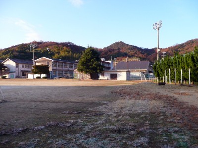 三庄中学校グラウンド