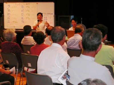 「ユネスコの日」講演会　カンボジア支援経験語る　100人の市民が参加