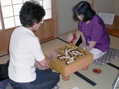 尾道市女流囲碁大会　本因坊秀策記念館で24人が和やかに対局
