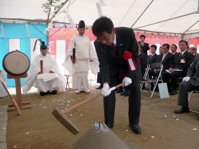 因島南中学校建設工事　市長ら出席し安全祈願祭